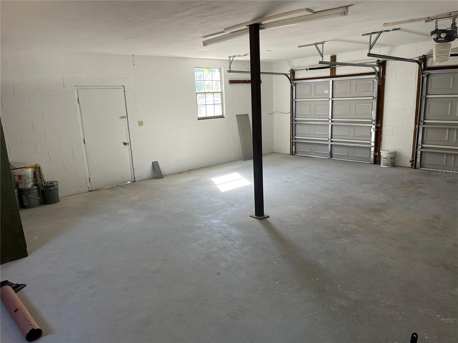 CAROL COURT - Residential