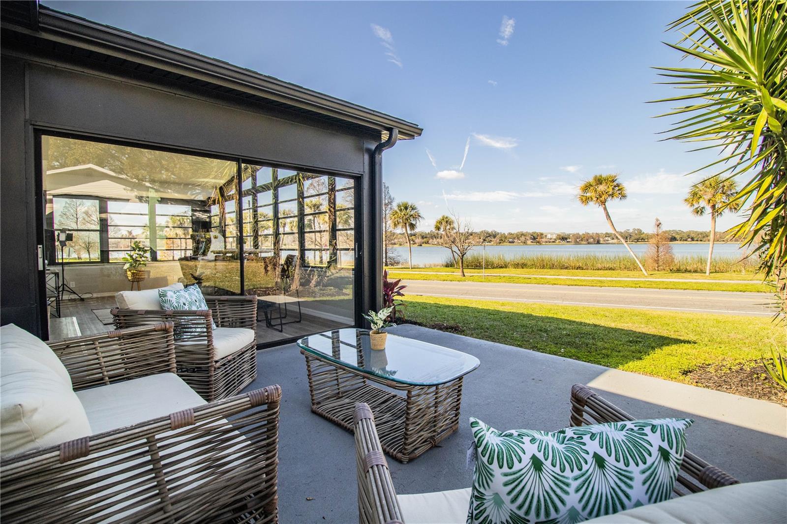 63 LAKE HUNTER DRIVE