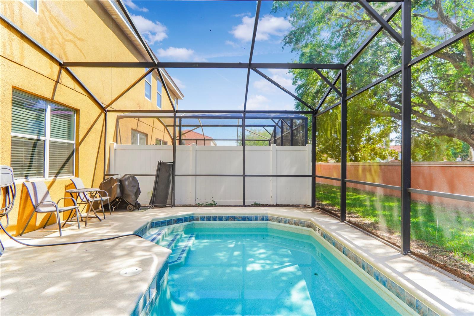 620 LAS FUENTES DRIVE