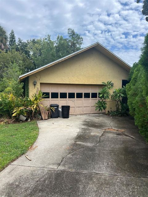 A home in PORT ORANGE