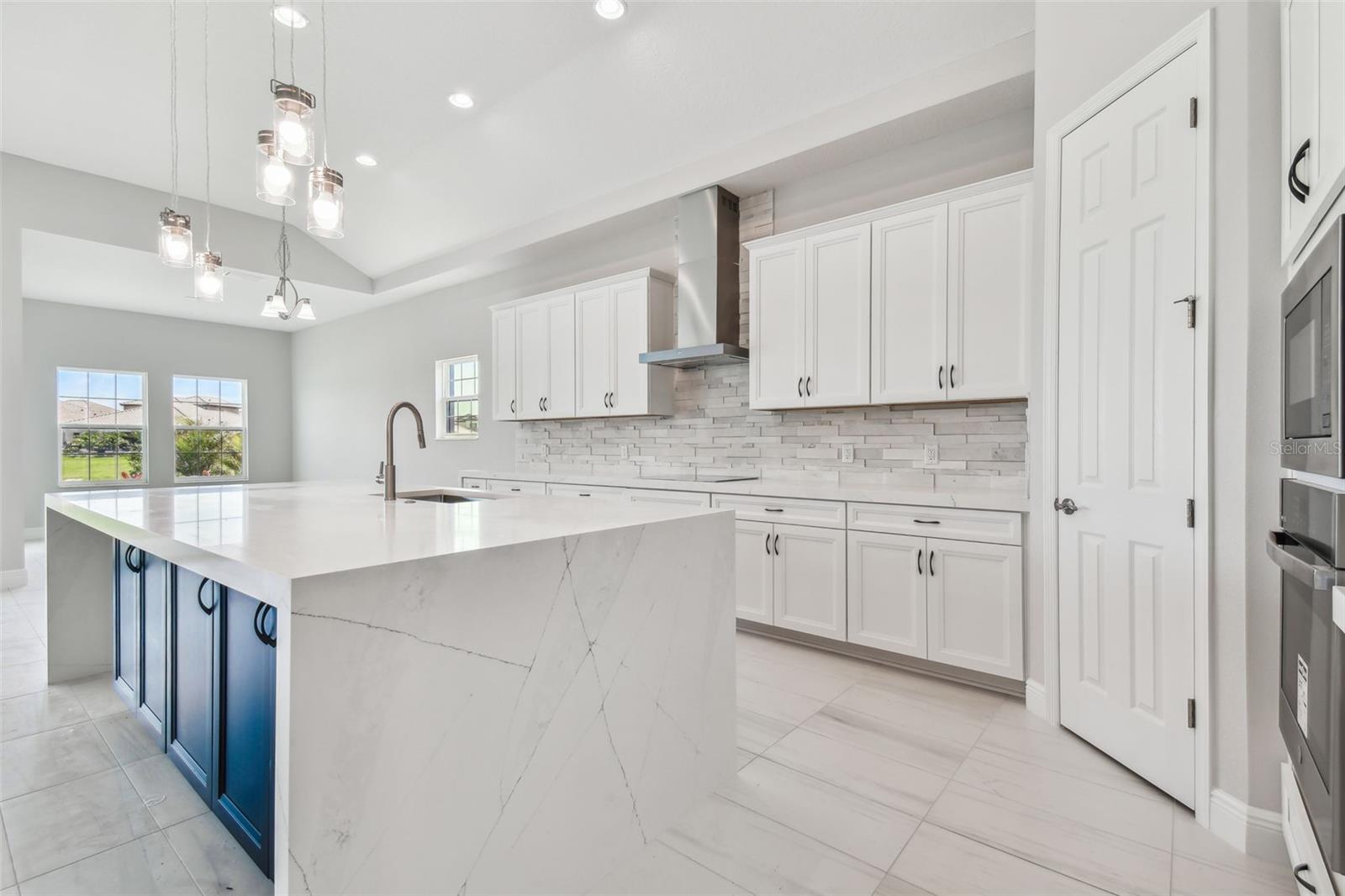 MIRADA - Residential Lease