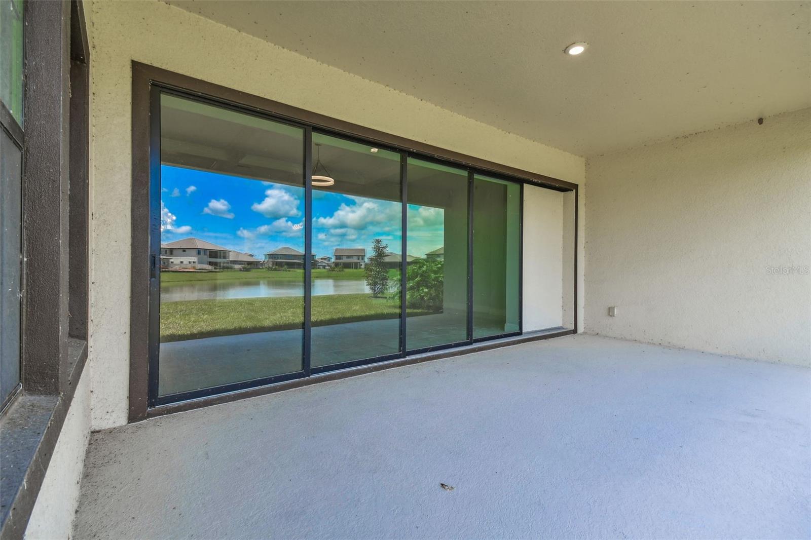 MIRADA - Residential Lease