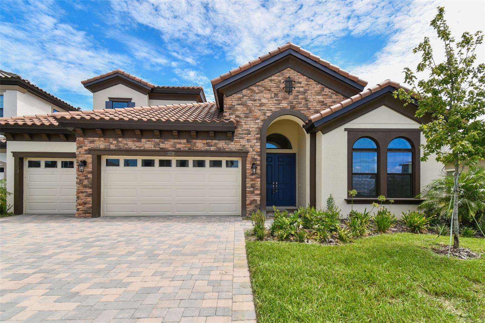 MIRADA - Residential Lease