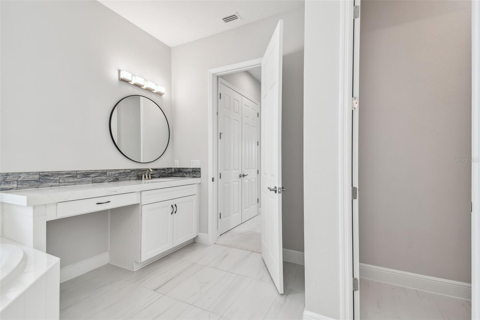 MIRADA - Residential Lease