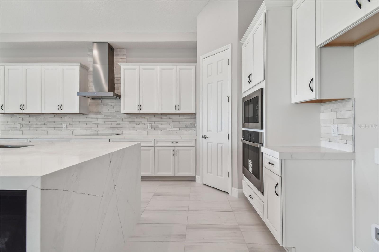 MIRADA - Residential Lease