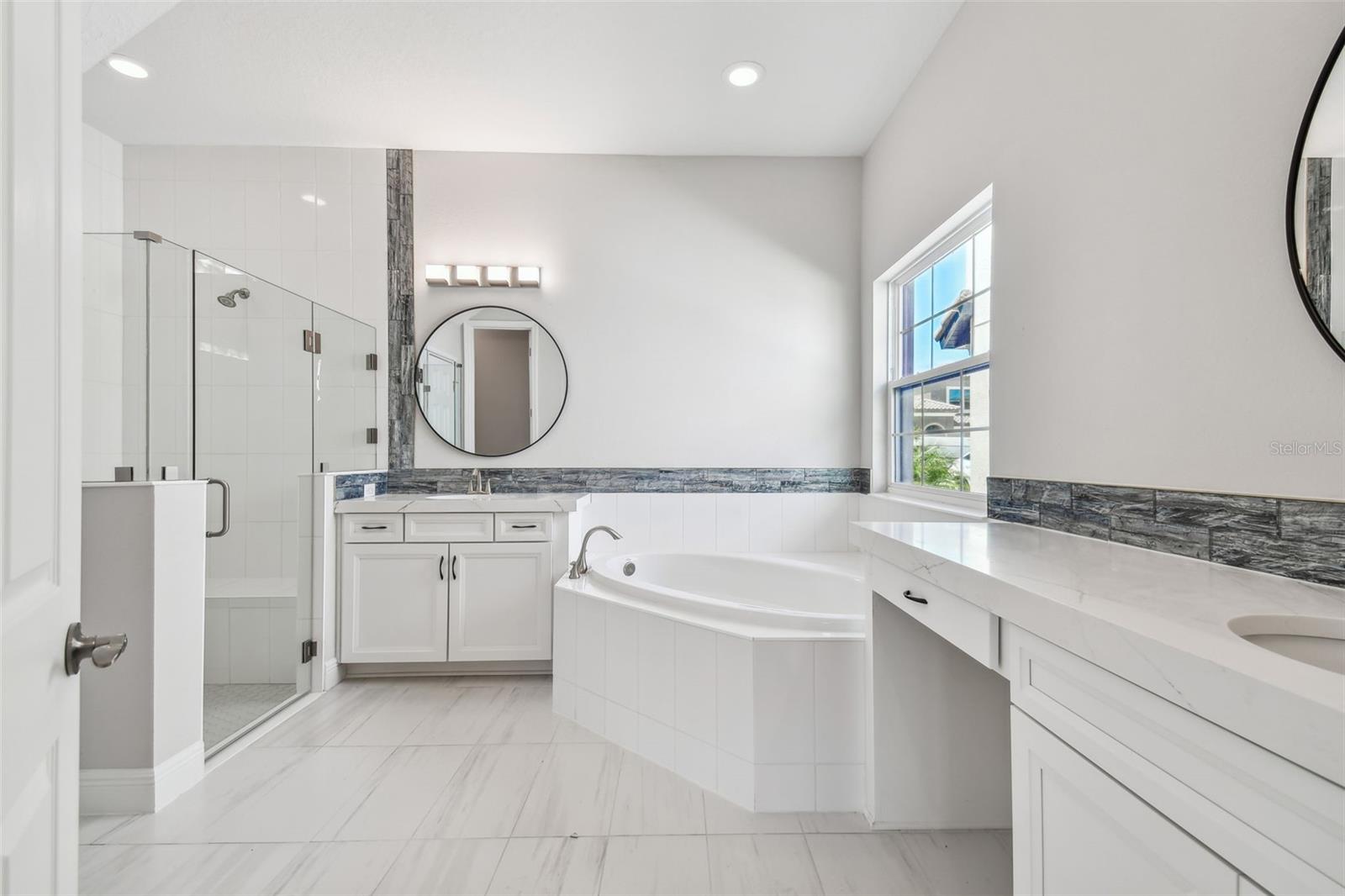 MIRADA - Residential Lease