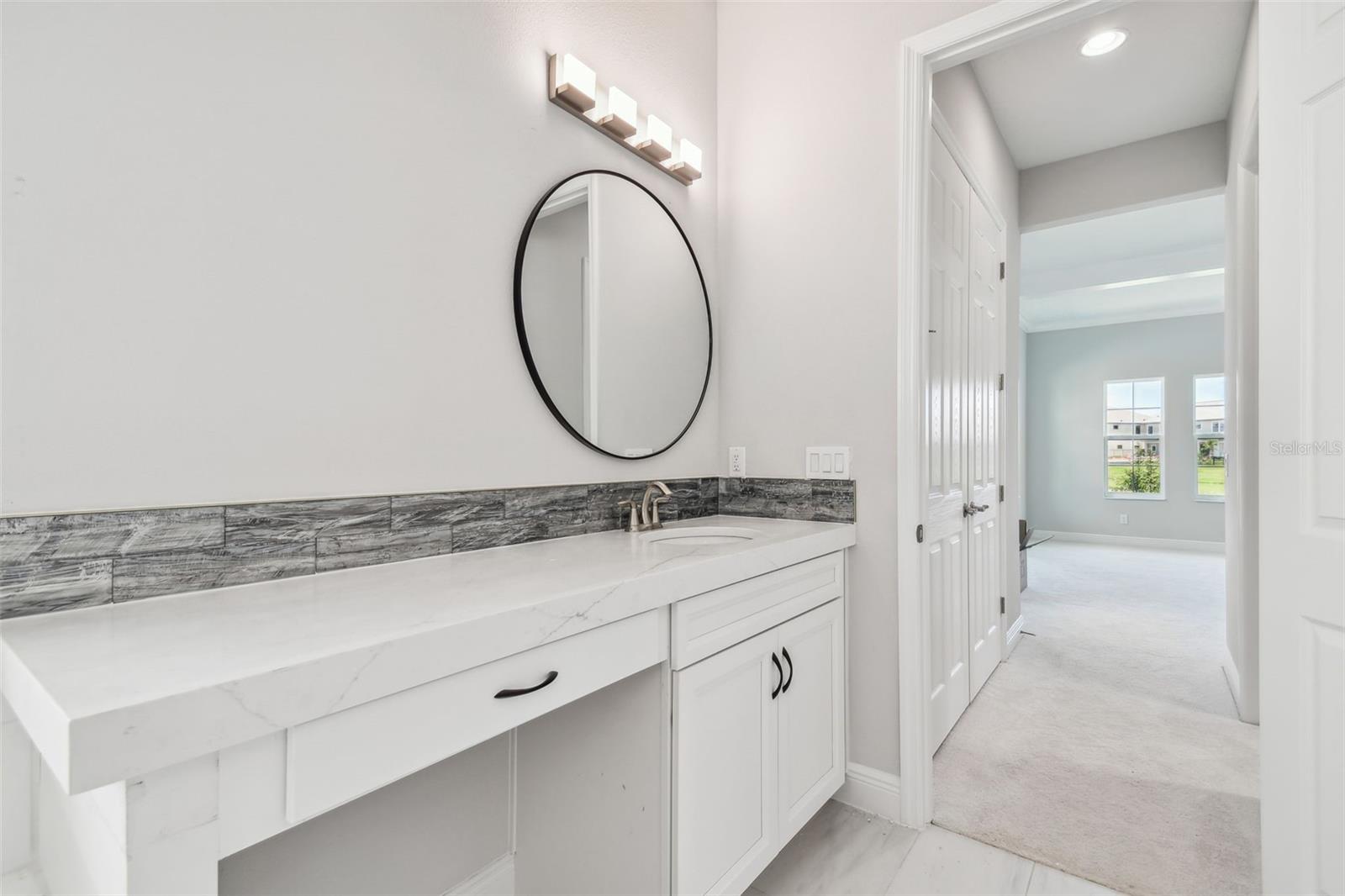 MIRADA - Residential Lease