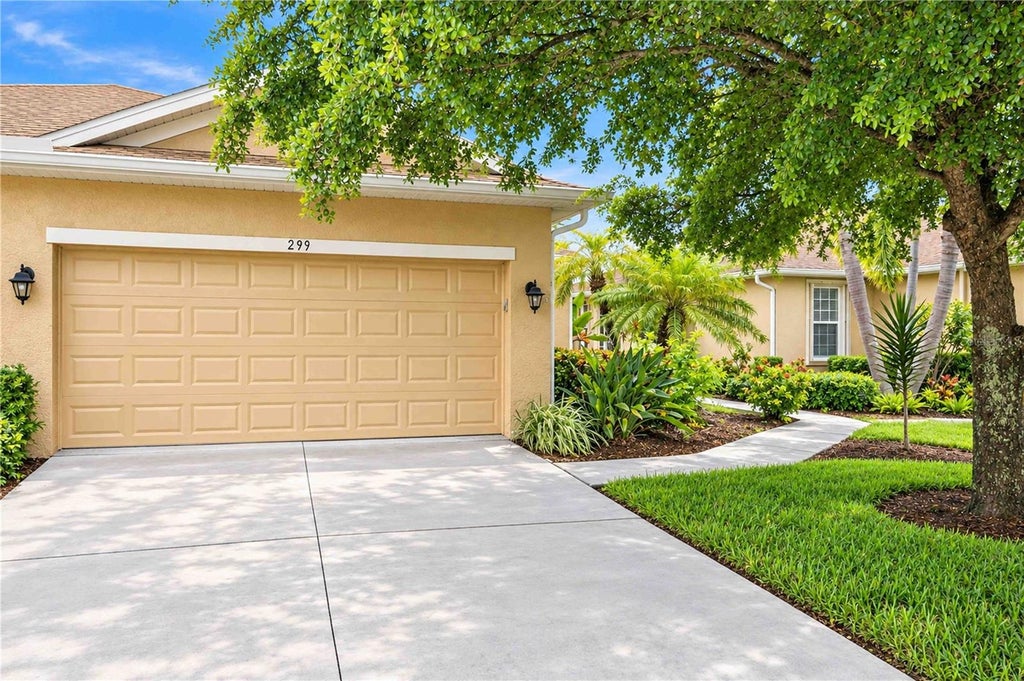 Photo of 299 Capulet Drive, Venice, FL 34292 (MLS # A4709136)