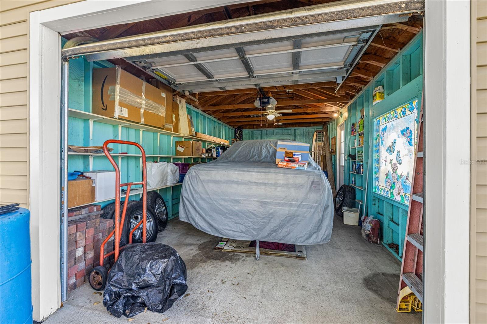 APACHE TRACE - Residential