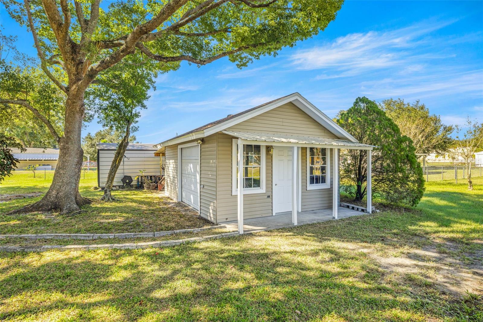 APACHE TRACE - Residential