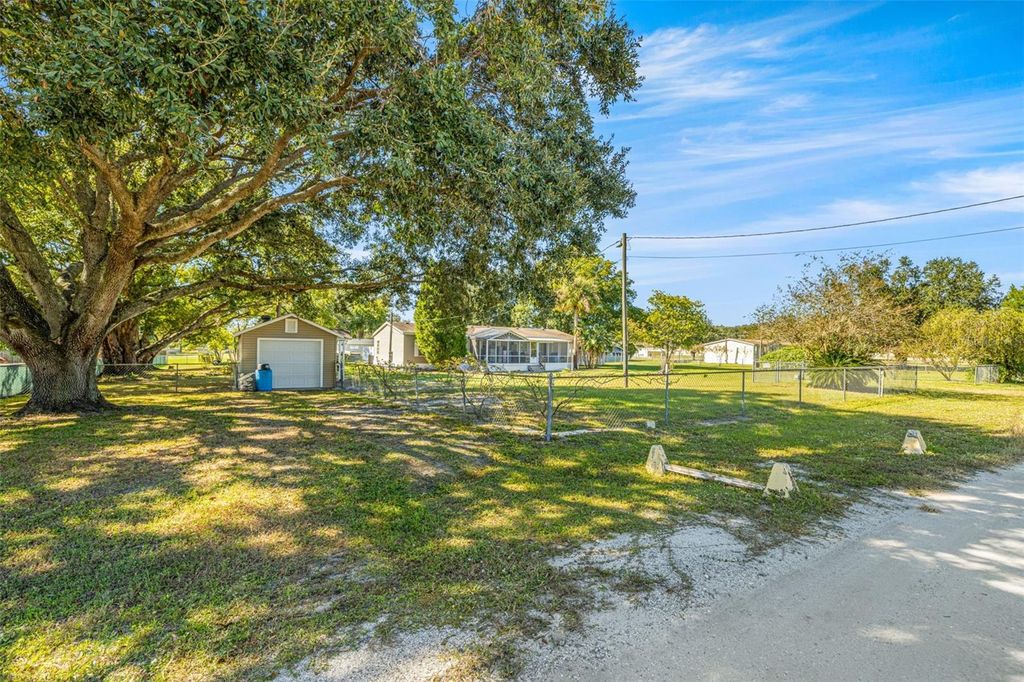 Photo of 714 Burning Arrow Place, Plant City, FL 33566 (MLS # TB8441670)