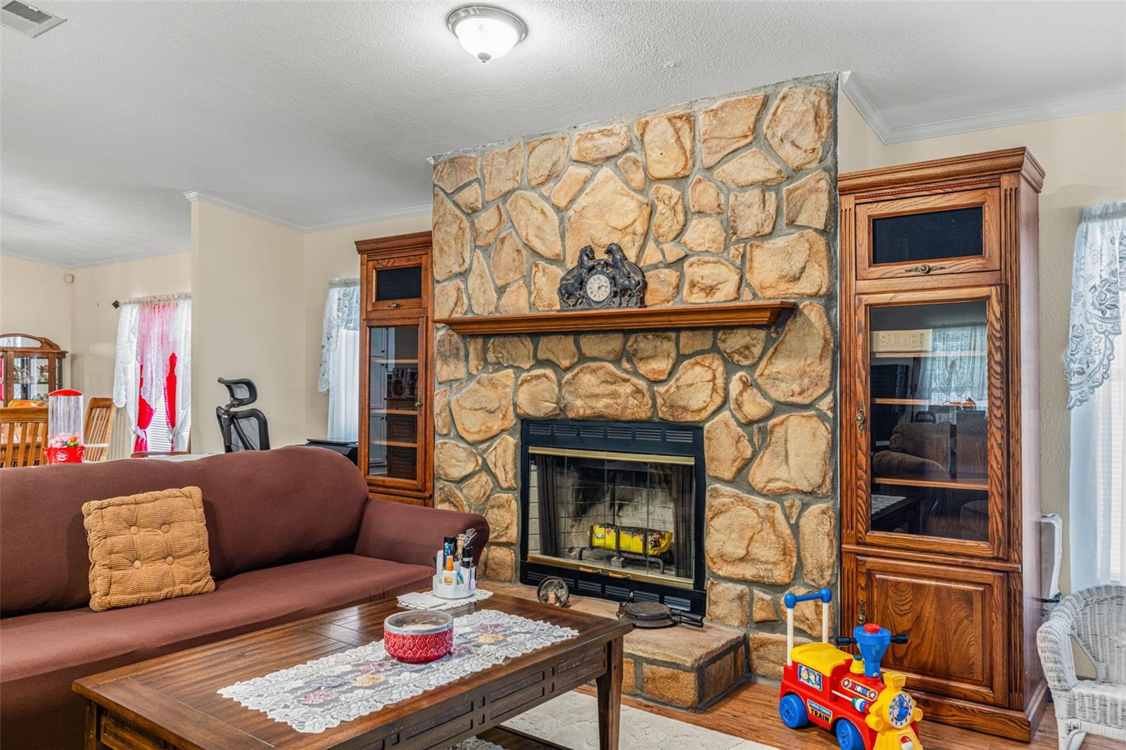 APACHE TRACE - Residential