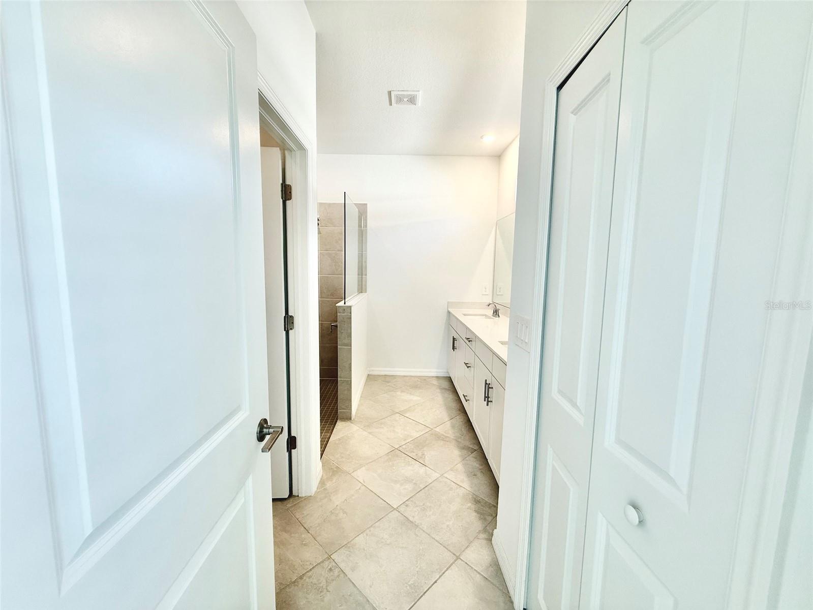 ANTIGUA/WELLEN PARK - Residential Lease