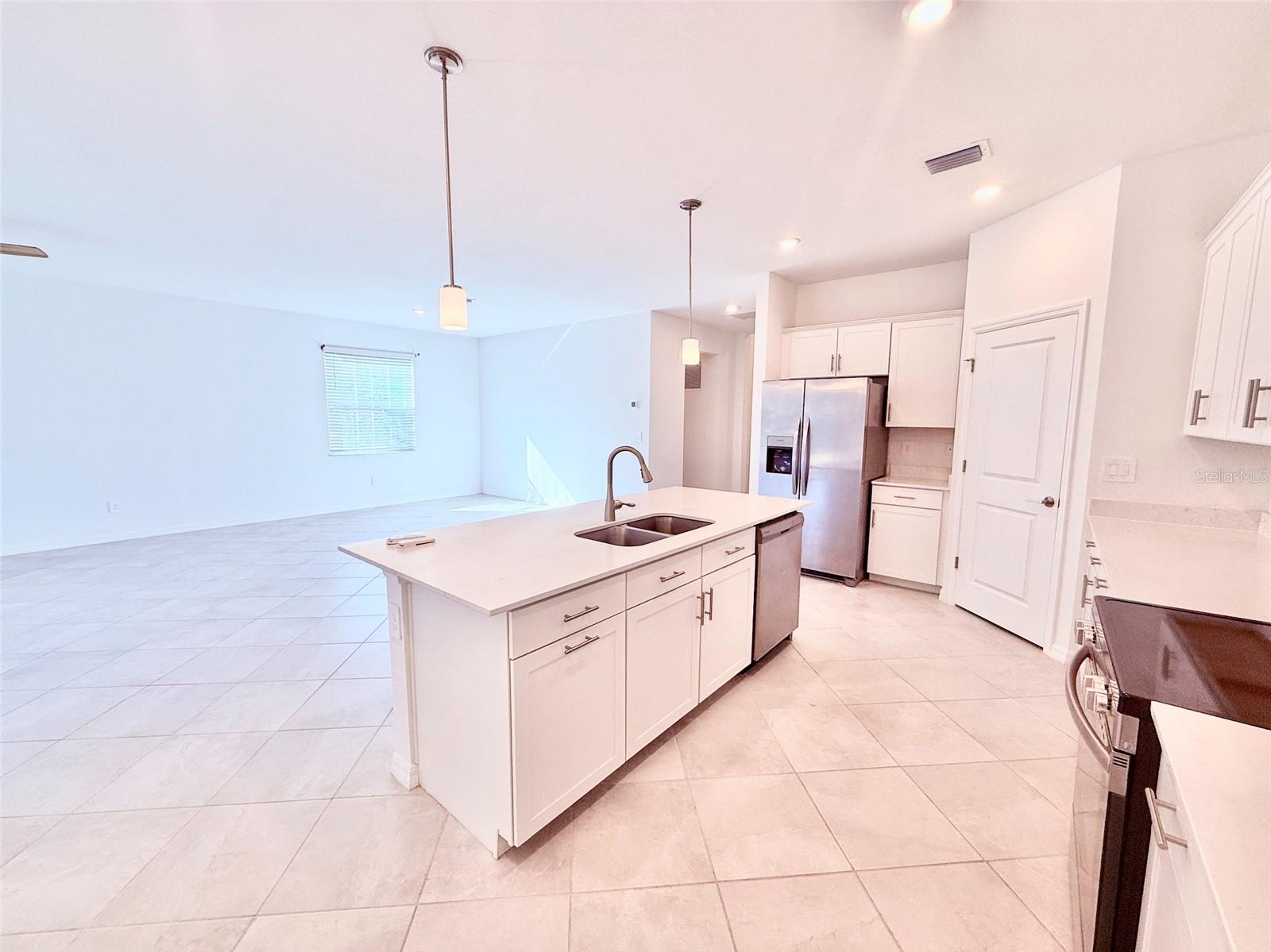 ANTIGUA/WELLEN PARK - Residential Lease