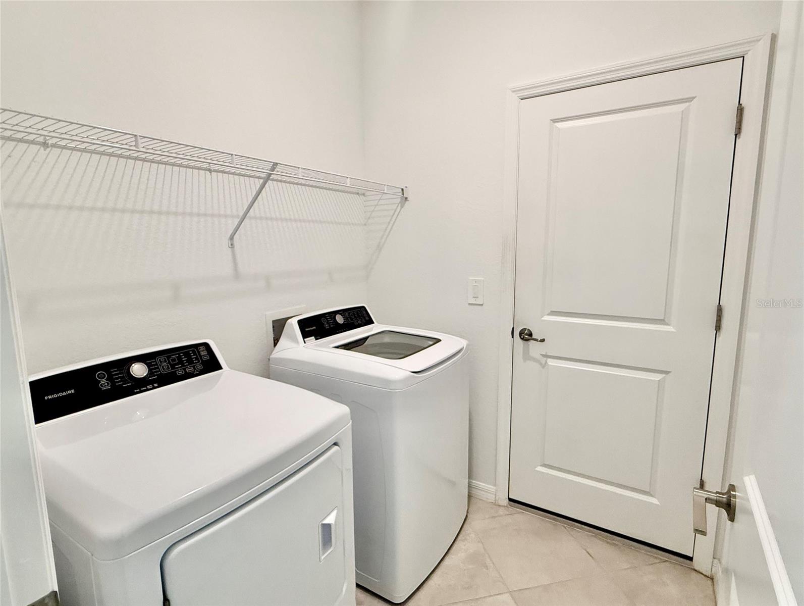 ANTIGUA/WELLEN PARK - Residential Lease