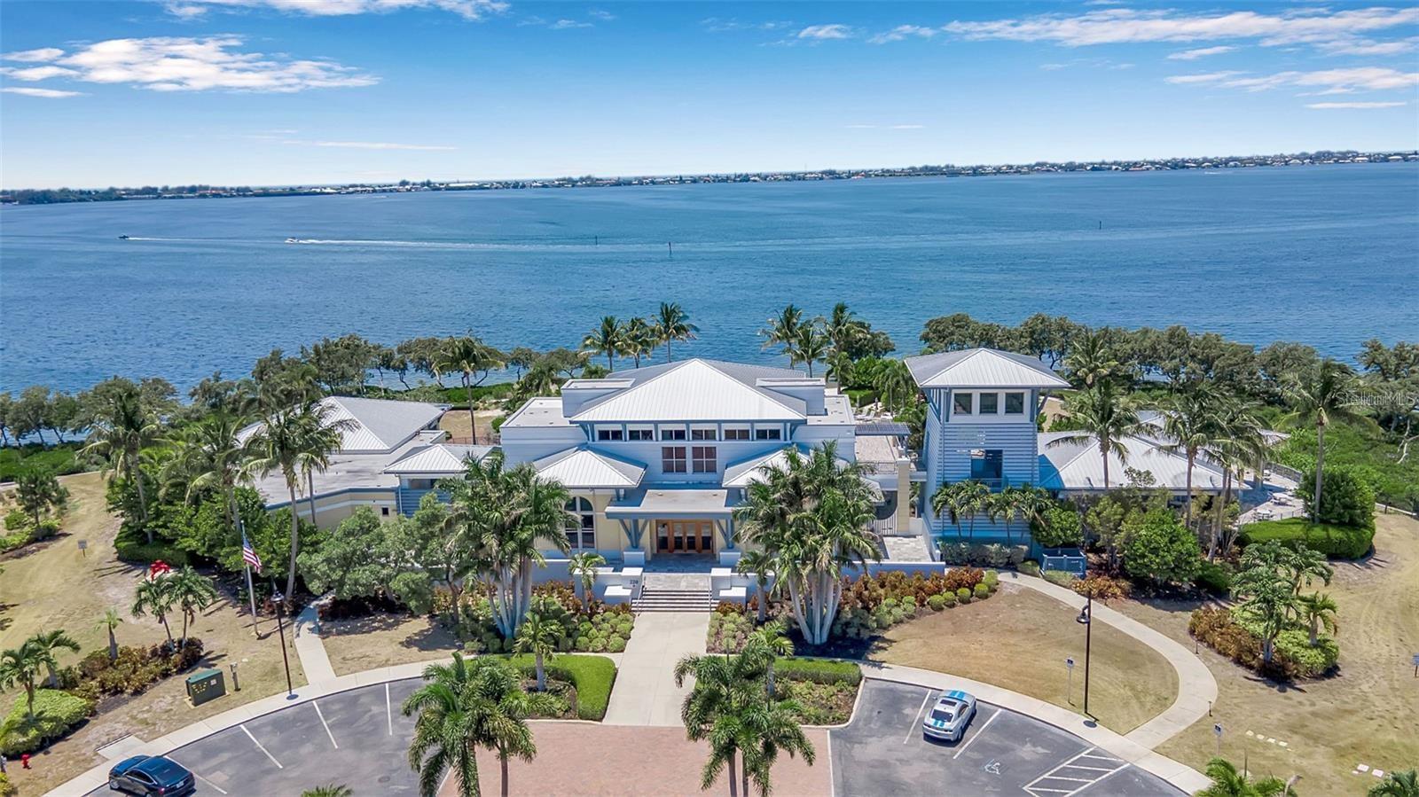 MARINA WALK ON HARBOUR ISLE - Residential