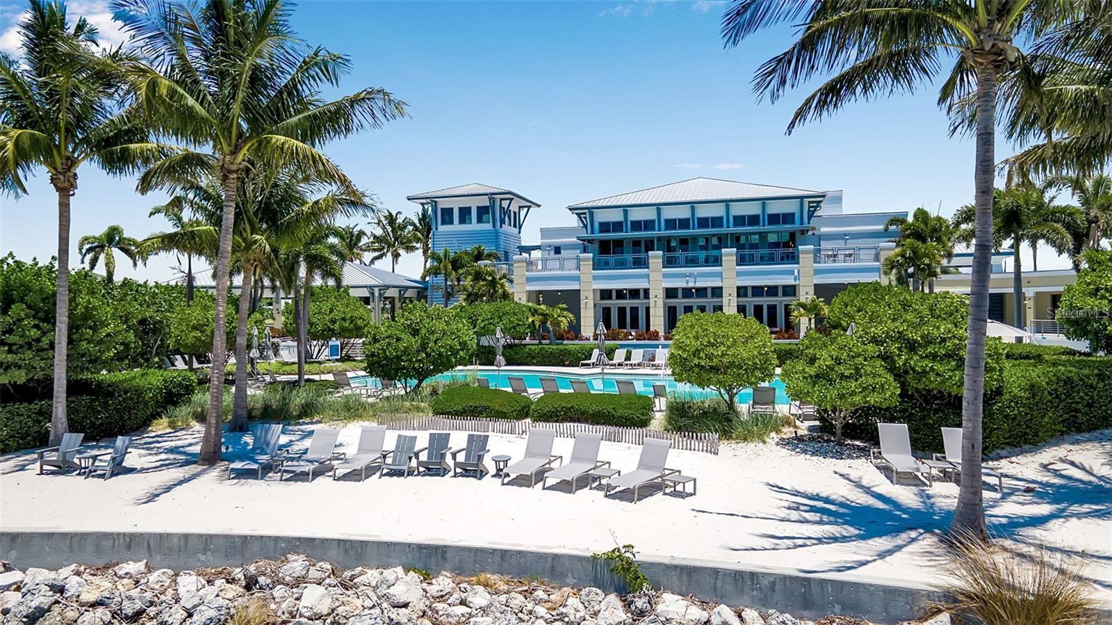 MARINA WALK ON HARBOUR ISLE - Residential