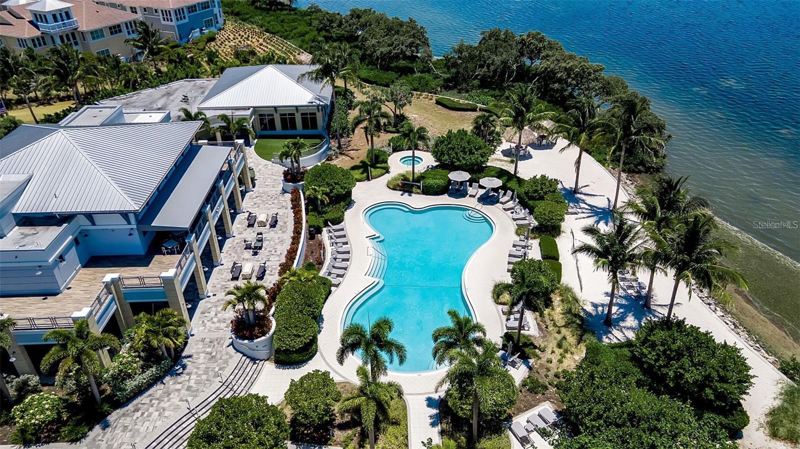 MARINA WALK ON HARBOUR ISLE - Residential