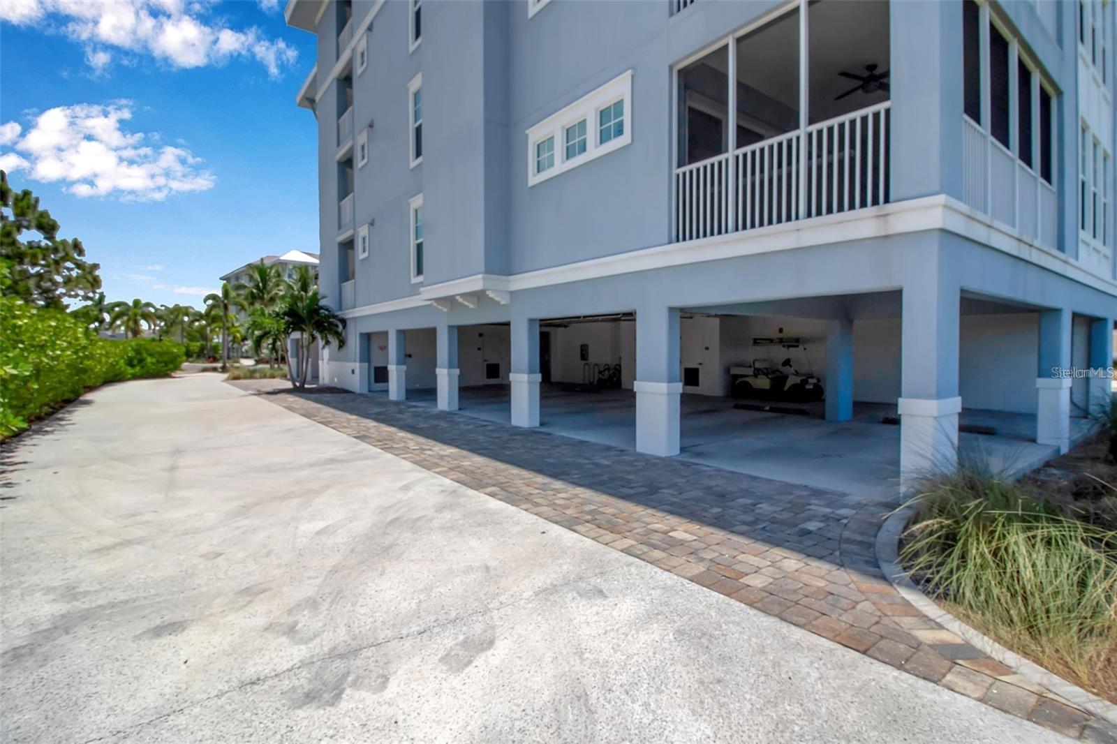 MARINA WALK ON HARBOUR ISLE - Residential