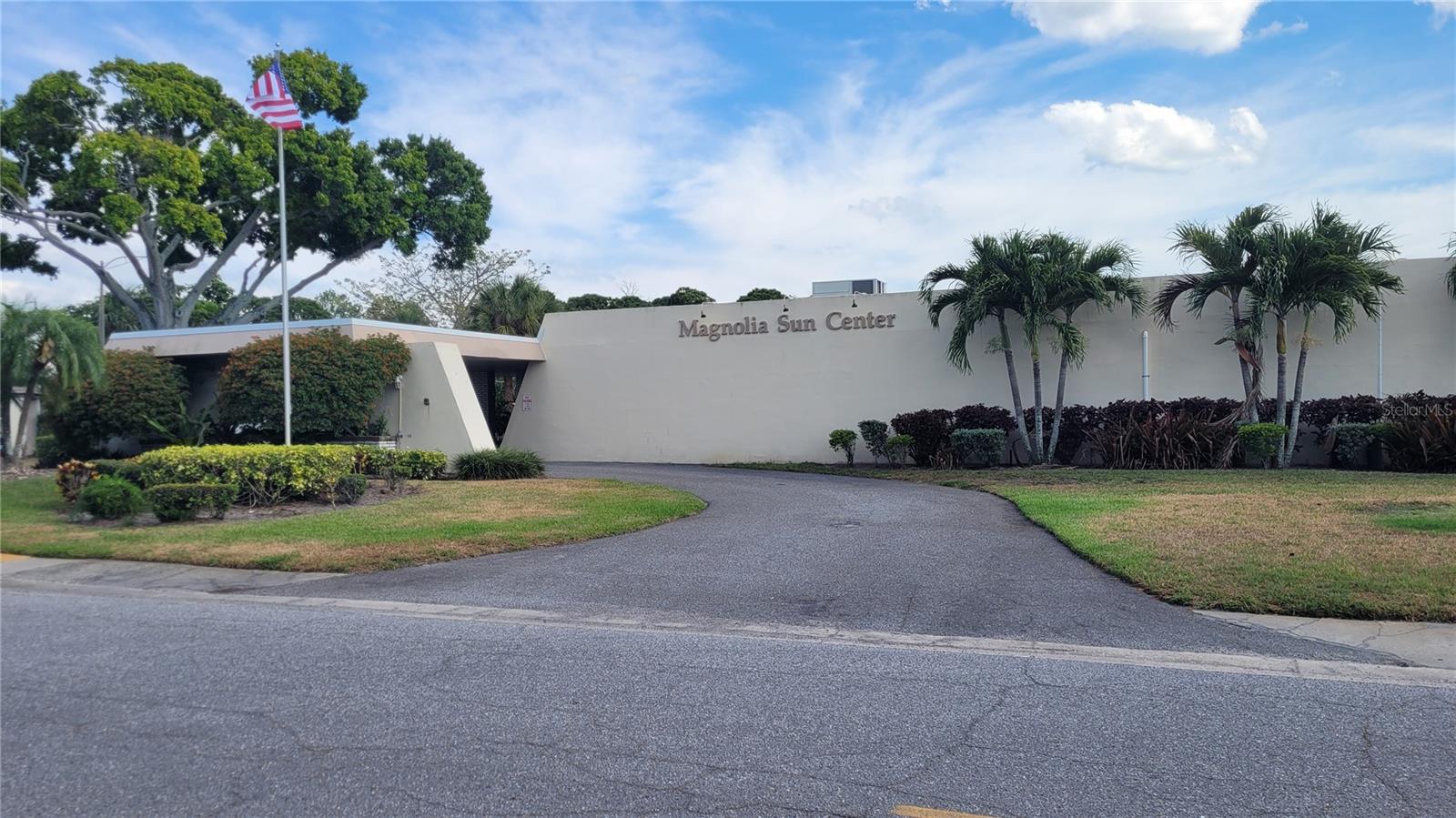 FIVE TOWNS OF ST PETE - Residential