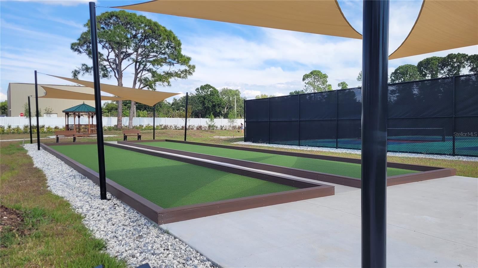 FIVE TOWNS OF ST PETE - Residential