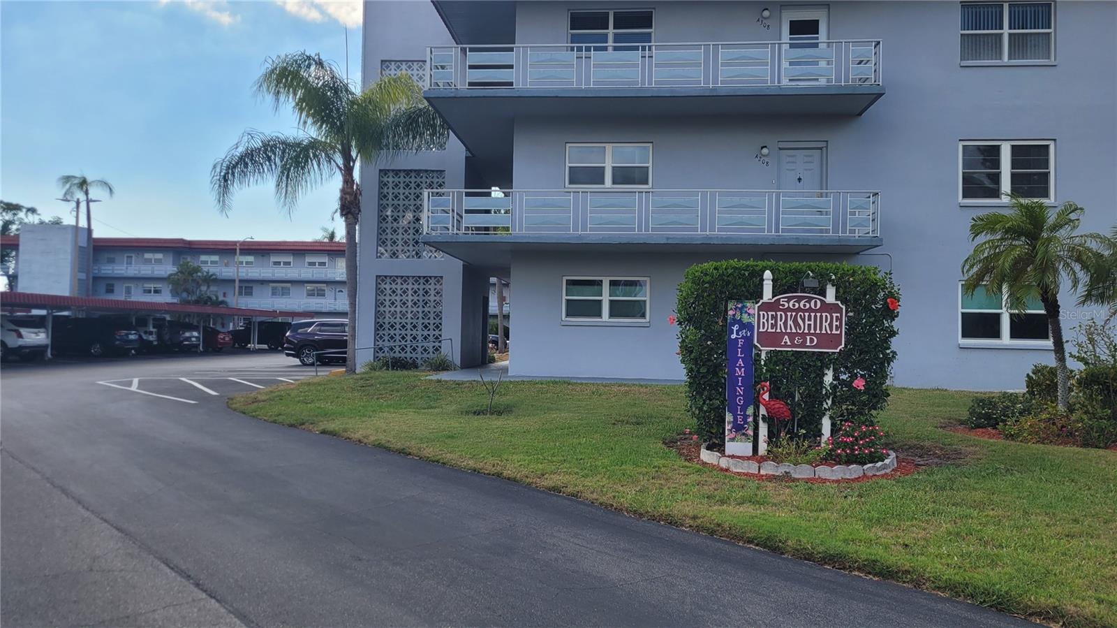 FIVE TOWNS OF ST PETE - Residential