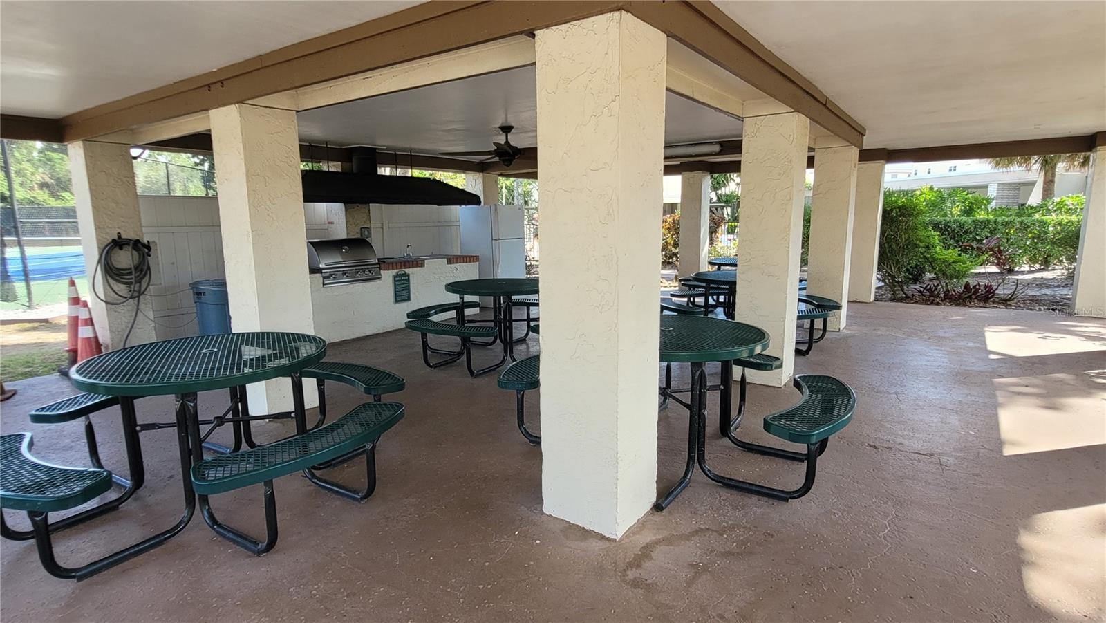 FIVE TOWNS OF ST PETE - Residential