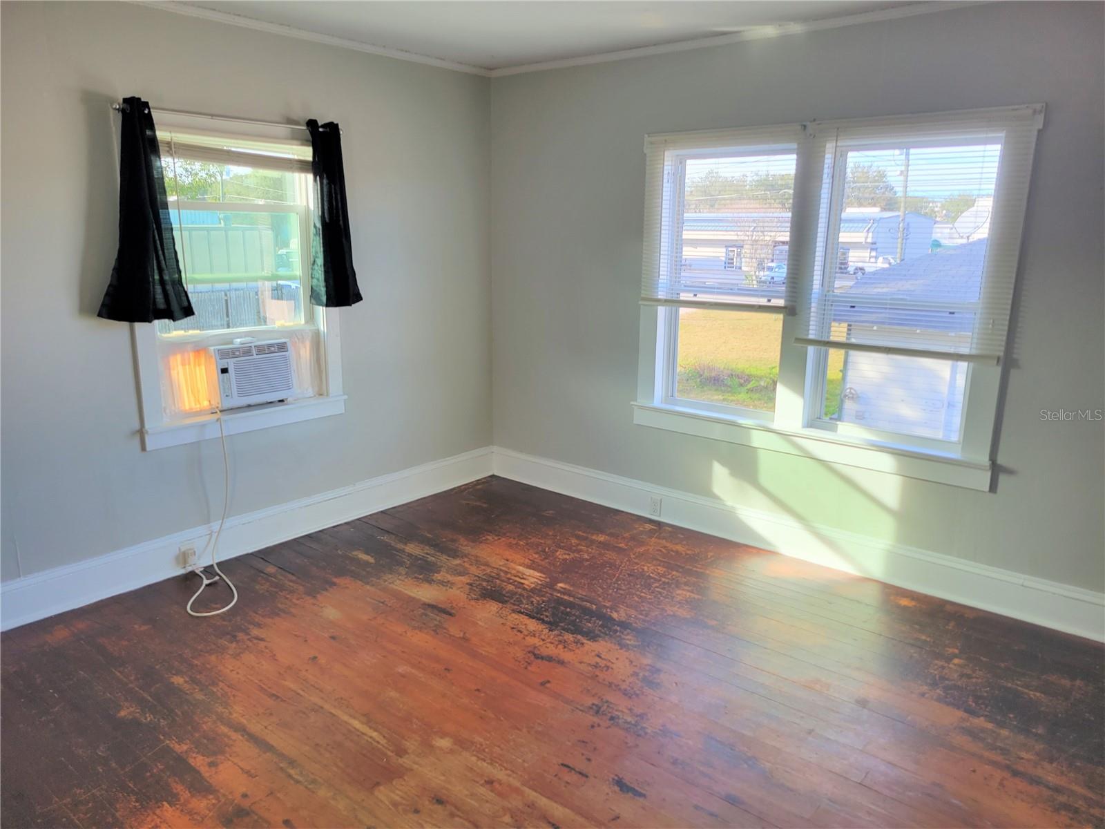 HARVEYS - Residential Lease