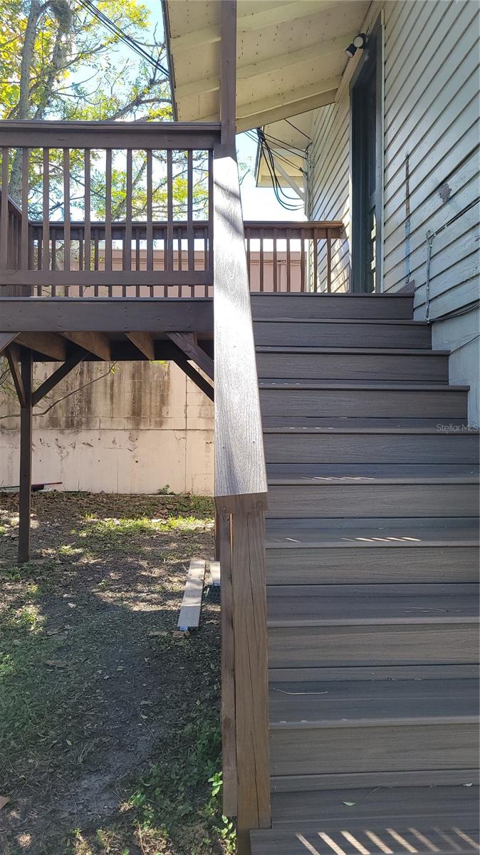 HARVEYS - Residential Lease