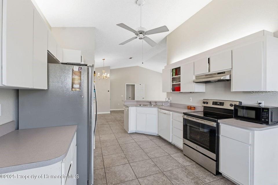 SPRING HILL - Residential