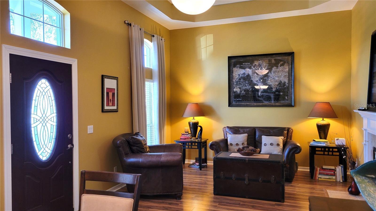 162 CRYSTAL OAK DR