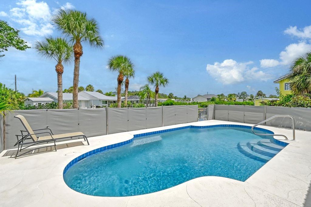 Photo of 6 Cove Lane, Englewood, FL 34223 (MLS # N6140973)