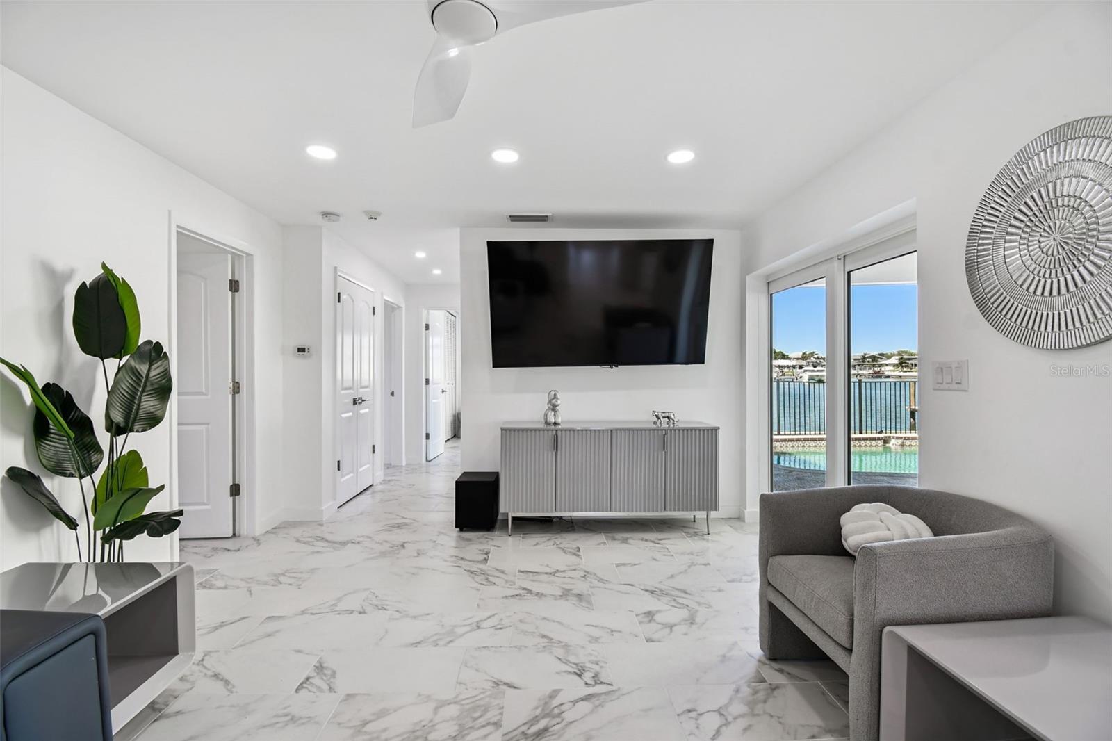 ISLAND ESTATES OF CLEARWATER UNIT 6-B - Residential