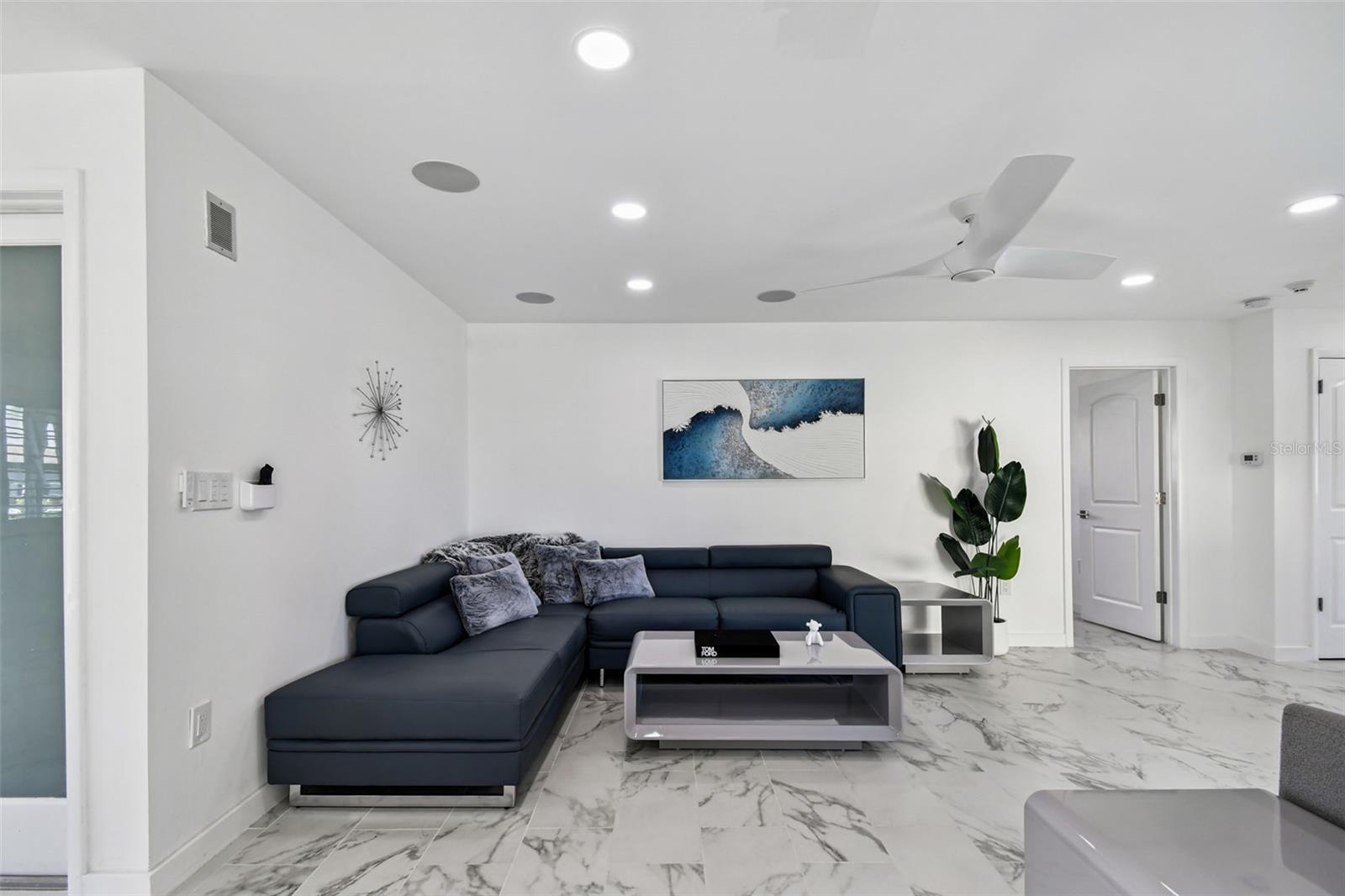 ISLAND ESTATES OF CLEARWATER UNIT 6-B - Residential