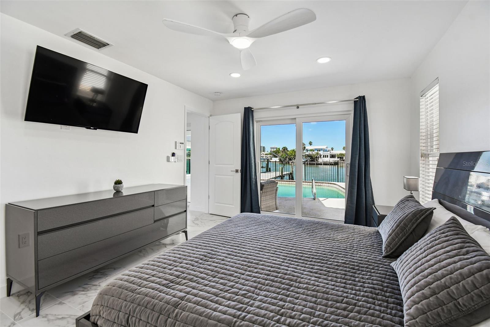 ISLAND ESTATES OF CLEARWATER UNIT 6-B - Residential