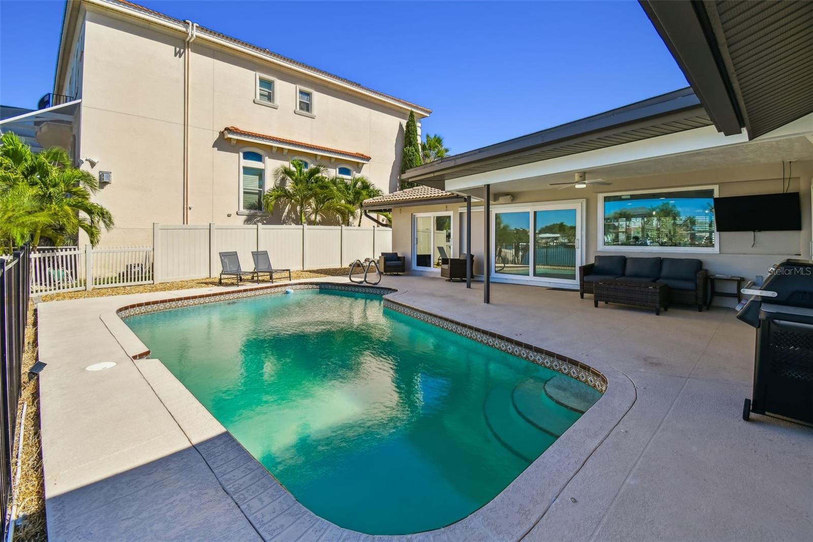 ISLAND ESTATES OF CLEARWATER UNIT 6-B - Residential