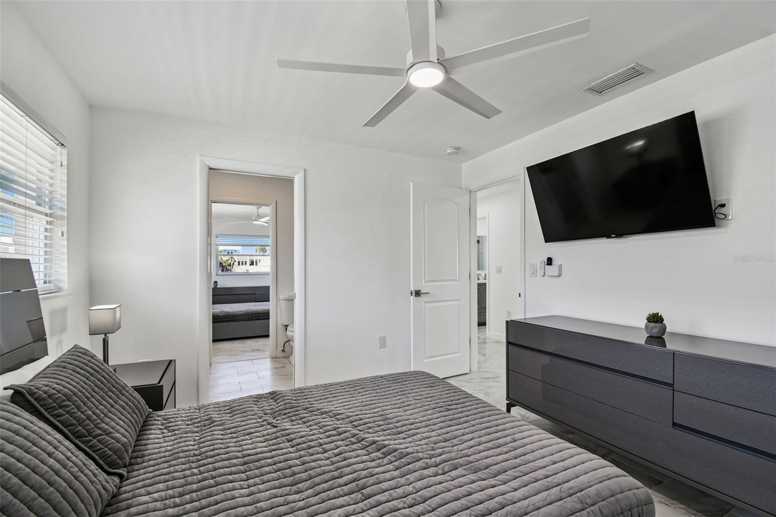 ISLAND ESTATES OF CLEARWATER UNIT 6-B - Residential