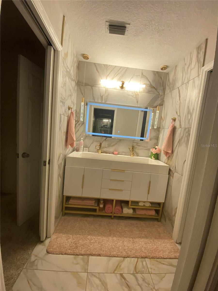SUMMERFIELD VILLAGE 1 TR 11 - Residential