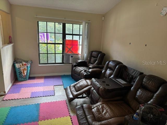 DELTONA LAKES UNIT 35 - Residential