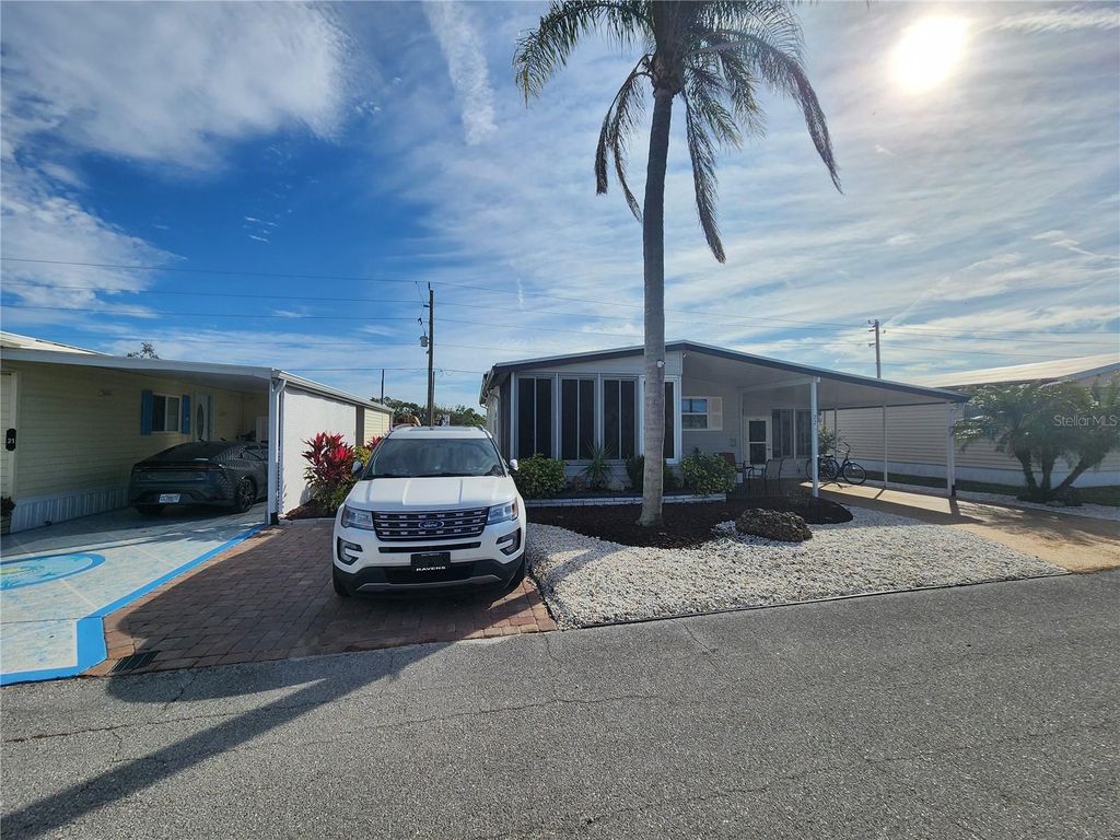 Photo of 808 53rd Avenue E #22, Bradenton, FL 34203 (MLS # A4679388)