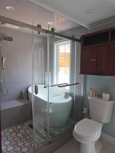 Tiny photo for 507 Lakeshore Drive, Eustis, FL 32726 (MLS # G5114140)
