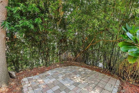 Tiny photo for 507 Lakeshore Drive, Eustis, FL 32726 (MLS # G5114140)