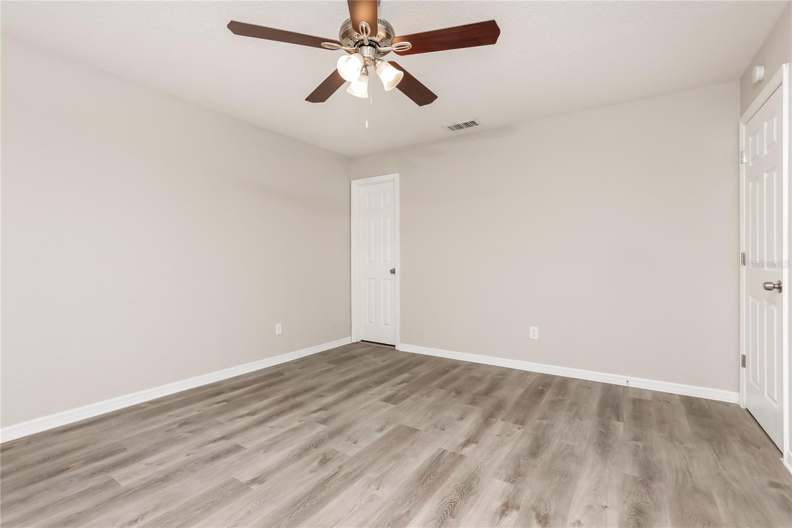 MAGNOLIA SPRINGS - Residential Lease