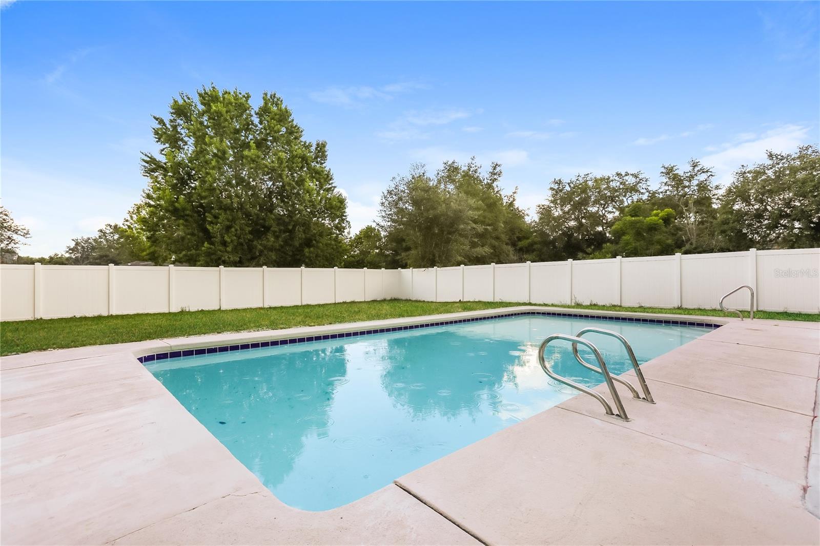 MAGNOLIA SPRINGS - Residential Lease