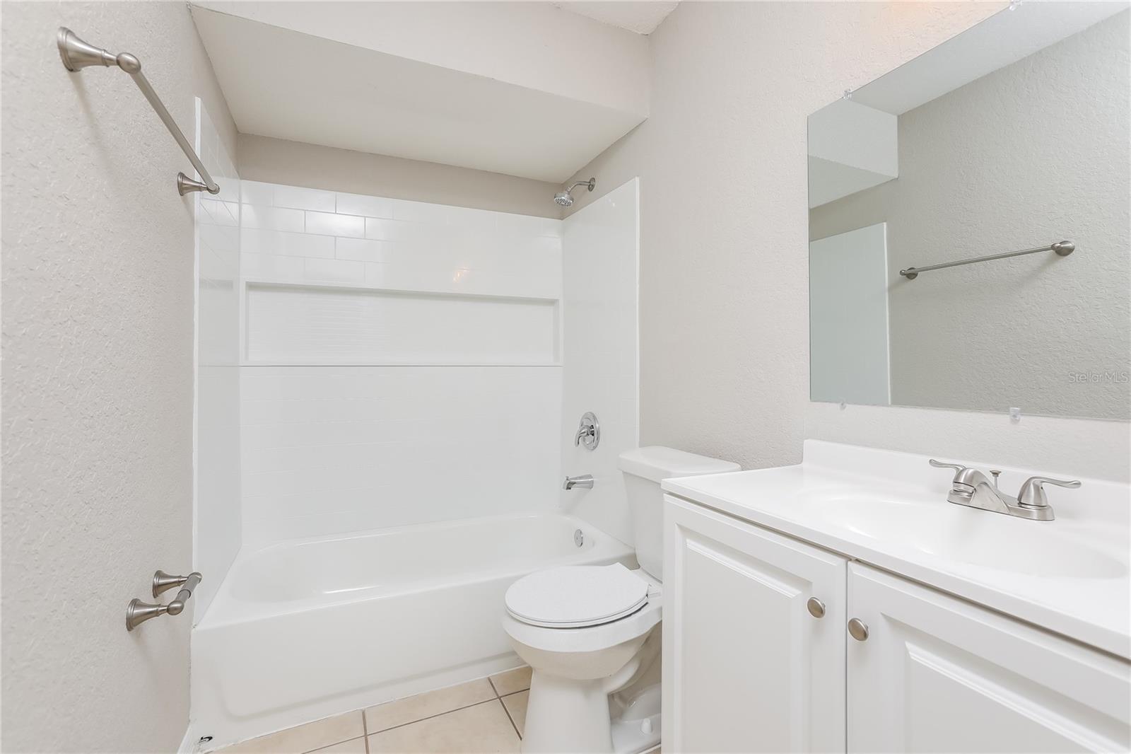 MAGNOLIA SPRINGS - Residential Lease