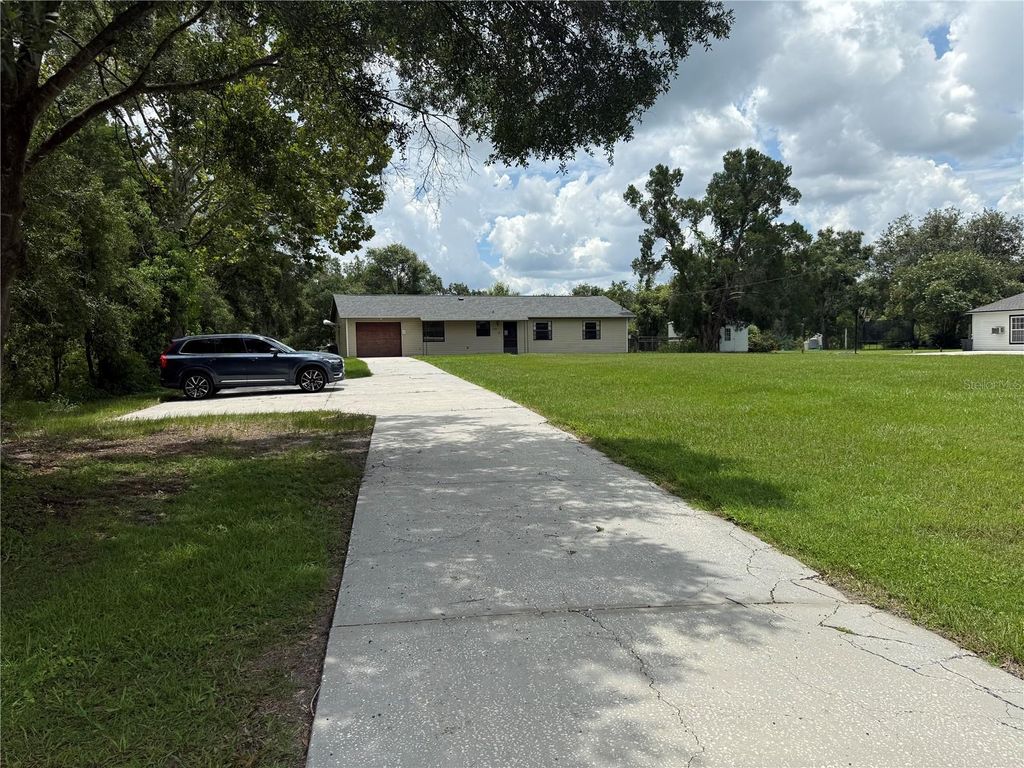 Photo of 4606 Cantor Drive, Wesley Chapel, FL 33543 (MLS # TB8411101)