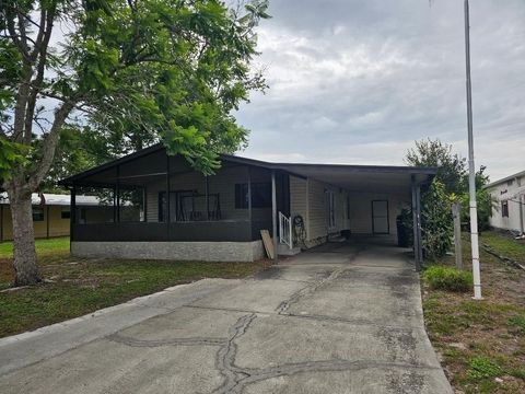 9123 OTTER PASS TAMPA FL 33626