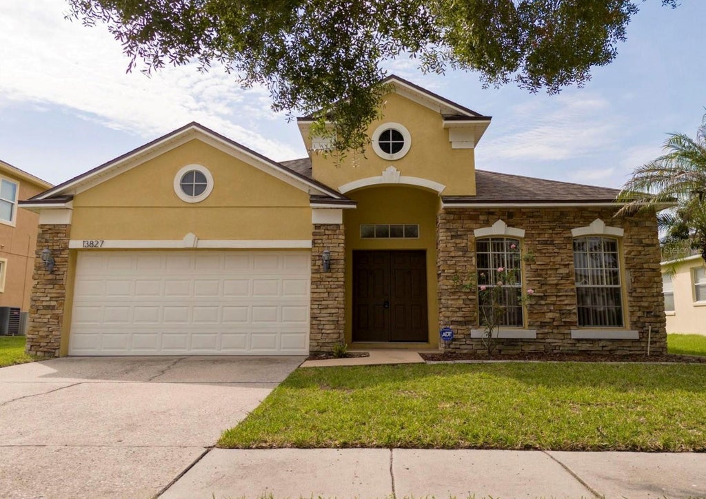 Photo of 13827 Hawkeye Drive, Orlando, FL 32837 (MLS # O6449628)