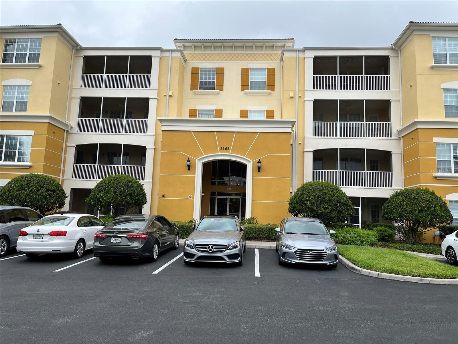 INVEST IN ORLANDO THE CITY OF THE FUTURE
CONDO FOR SALE
Stonebridge Reserve
3368 Robert Trent Jones Dr. Unit #206 Orlando Fl 32835
1962 SQFT - Year 2008 , hoa 665
Expect to be impressed with this beautiful 3/2 Condo,with a balcony and a Club House , New roof , AC and appliances included! Attractive, open floor plan makes the space bright and inviting. You will love the gourmet kitchen with its granite counters, 42" cabinets, large breakfast bar, and ample eat-in space. Relax in your spacious family room, just steps away from your screened balcony with sweeping water views & beautiful sunsets. Master suite is tucked away off the family room with the remaining bedrooms/bath off the kitchen. Even the building is exceptional - secure keypad entry, elevators, nicely carpeted corridors - all add to the luxury feel.only few units in the building , Conveniently located to shopping, attractions and major roadways. This home is immaculate, beautifully decorated and move-in ready with a lot of services.Come see all that it has!, Controlled-access gates for more Security.
Universal Theme Park
MetroWest Golf Club, voted the best golf course in Orland (Few Steps)
Valencia College (West Campus)