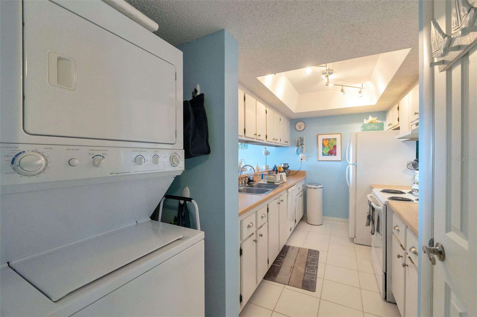 440 WEST CONDO - Residential